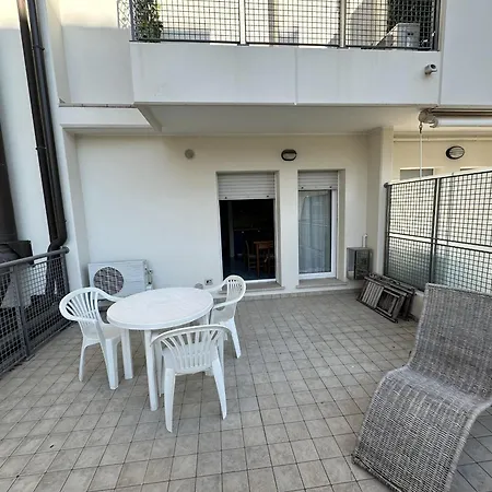 Airone Mare-santa Barbara-garage,60m Dal Mare Apartment